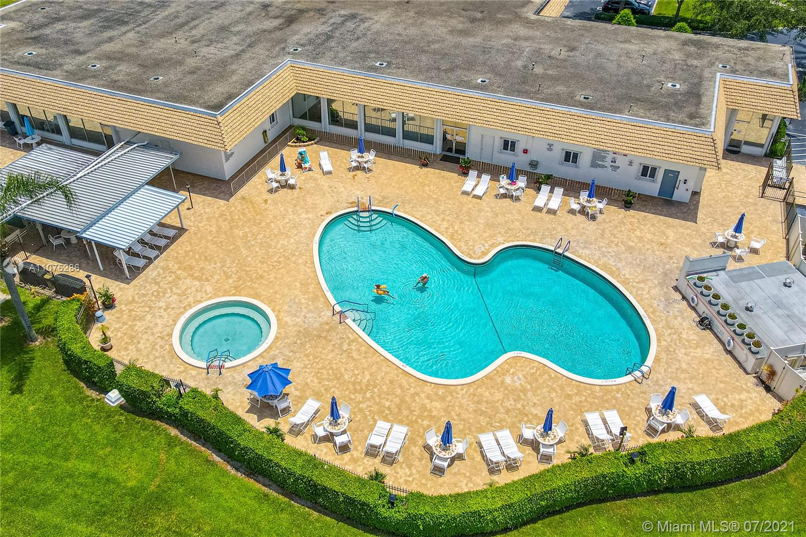 PALM BEACH LEISUREVILLE S - Residential