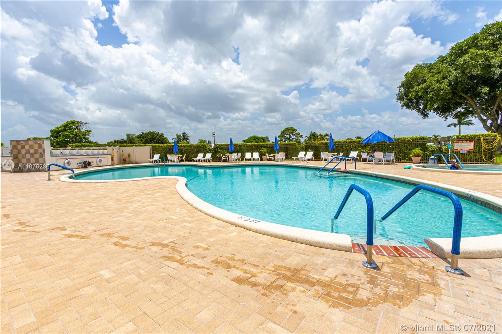 PALM BEACH LEISUREVILLE S - Residential