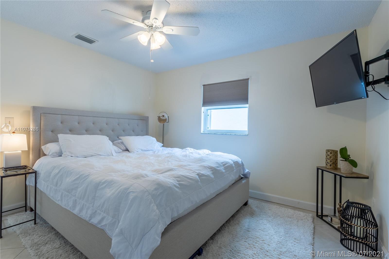 PALM BEACH LEISUREVILLE S - Residential