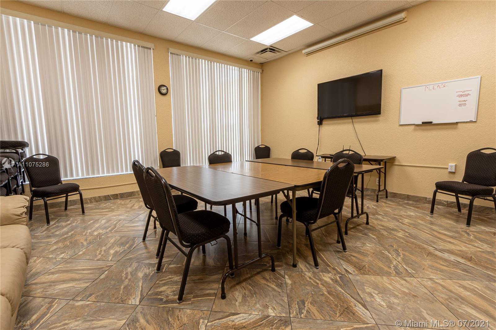 PALM BEACH LEISUREVILLE S - Residential