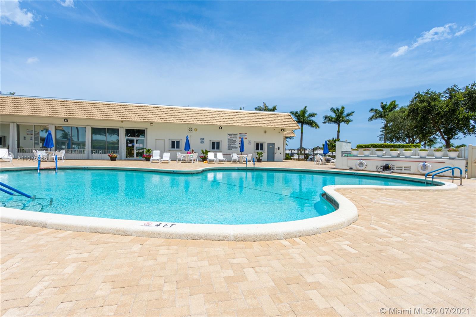 PALM BEACH LEISUREVILLE S - Residential