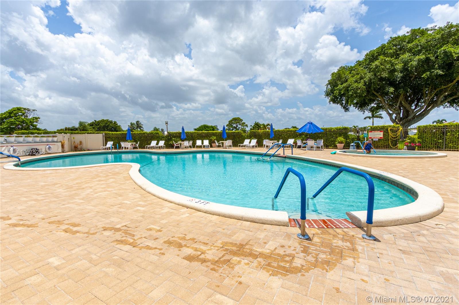 PALM BEACH LEISUREVILLE S - Residential