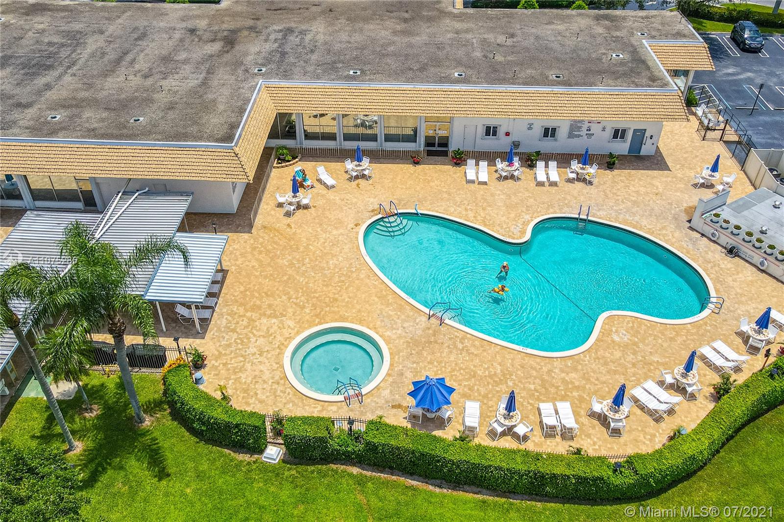 PALM BEACH LEISUREVILLE S - Residential