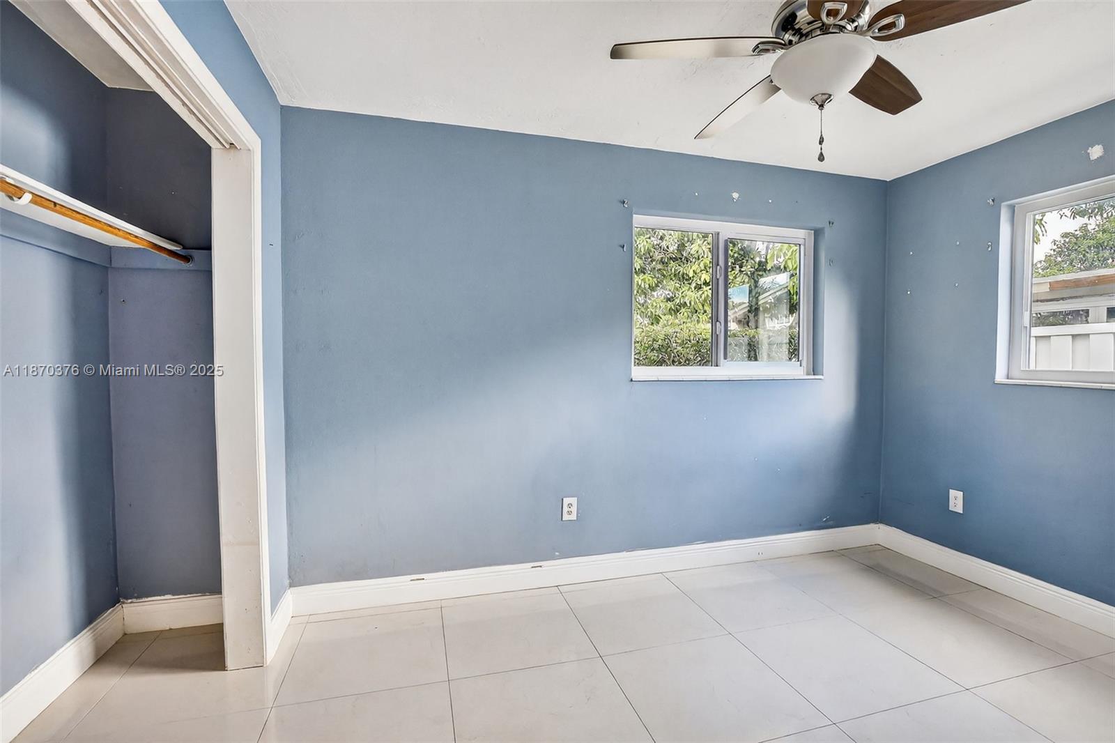 SUNRISE GOLF VILLAGE SEC - Residential