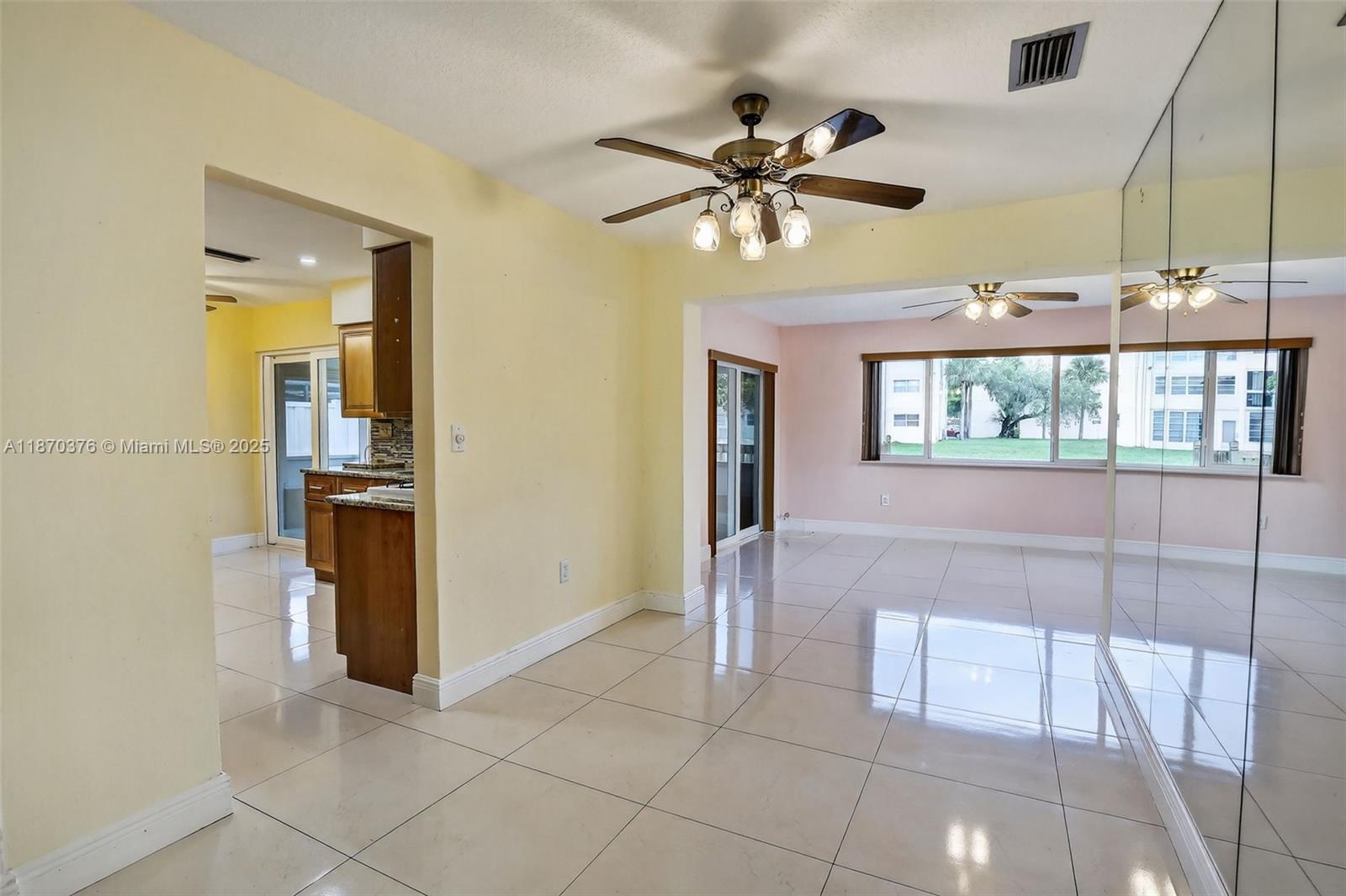 SUNRISE GOLF VILLAGE SEC - Residential