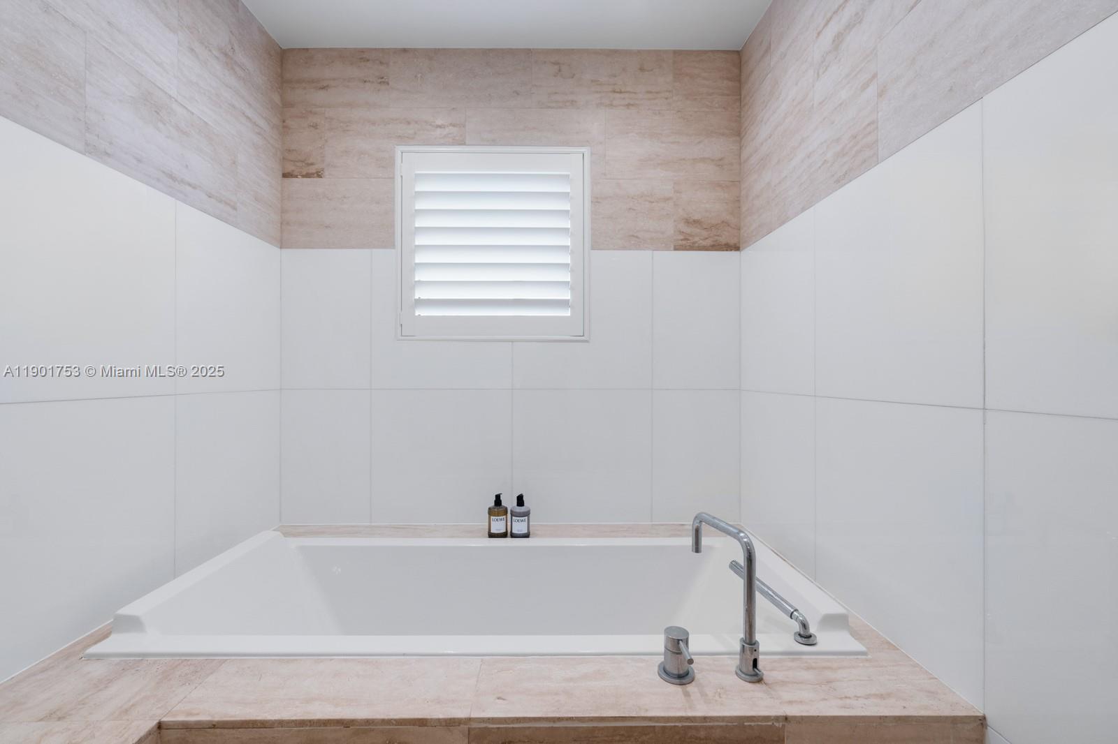 CAPRI SOUTH BEACH CONDO - Residential