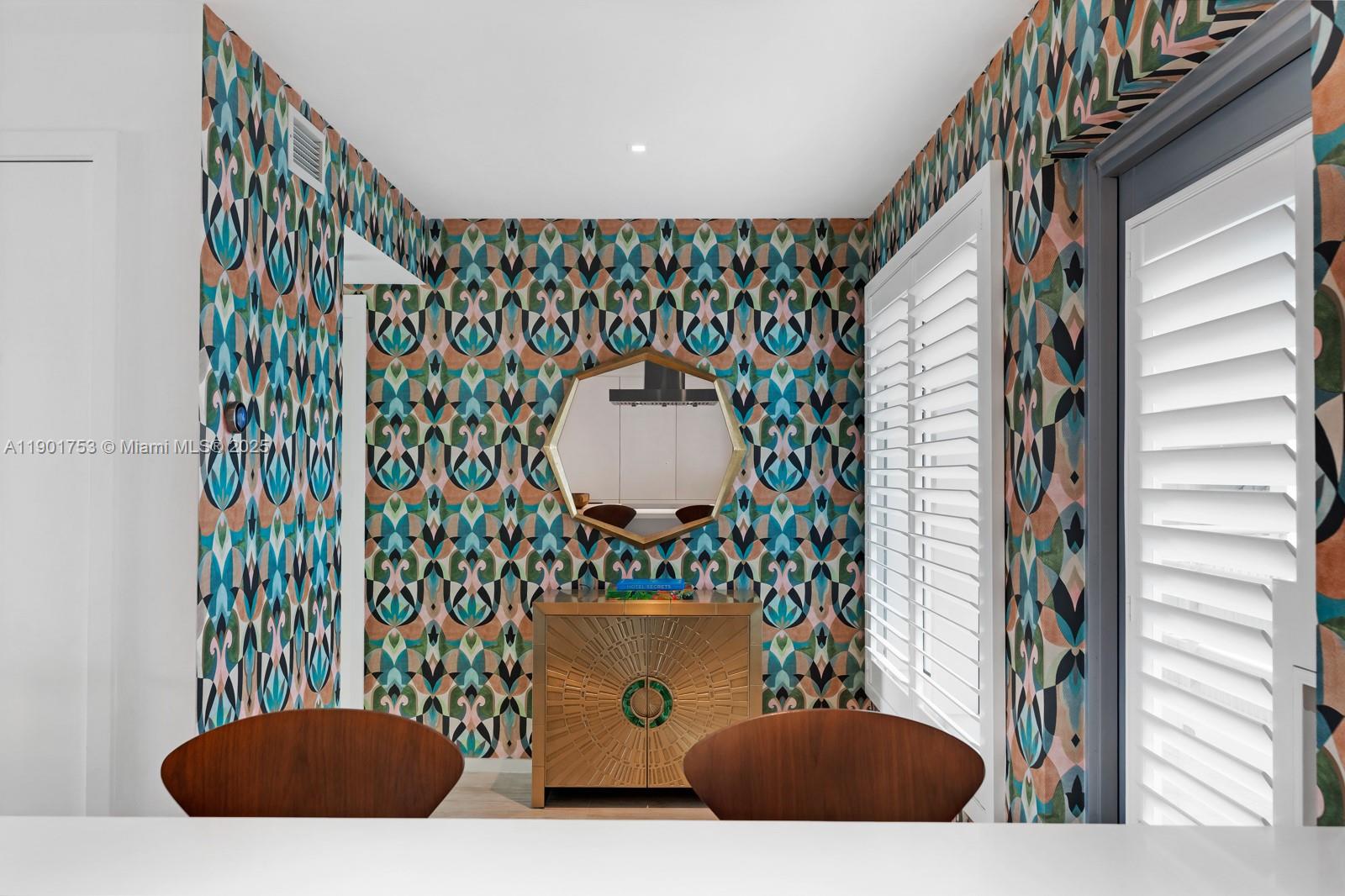 CAPRI SOUTH BEACH CONDO - Residential