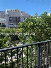 VISTA ALEGRE CONDO - Residential