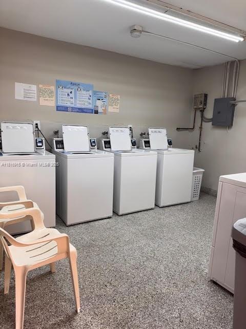 VISTA ALEGRE CONDO - Residential