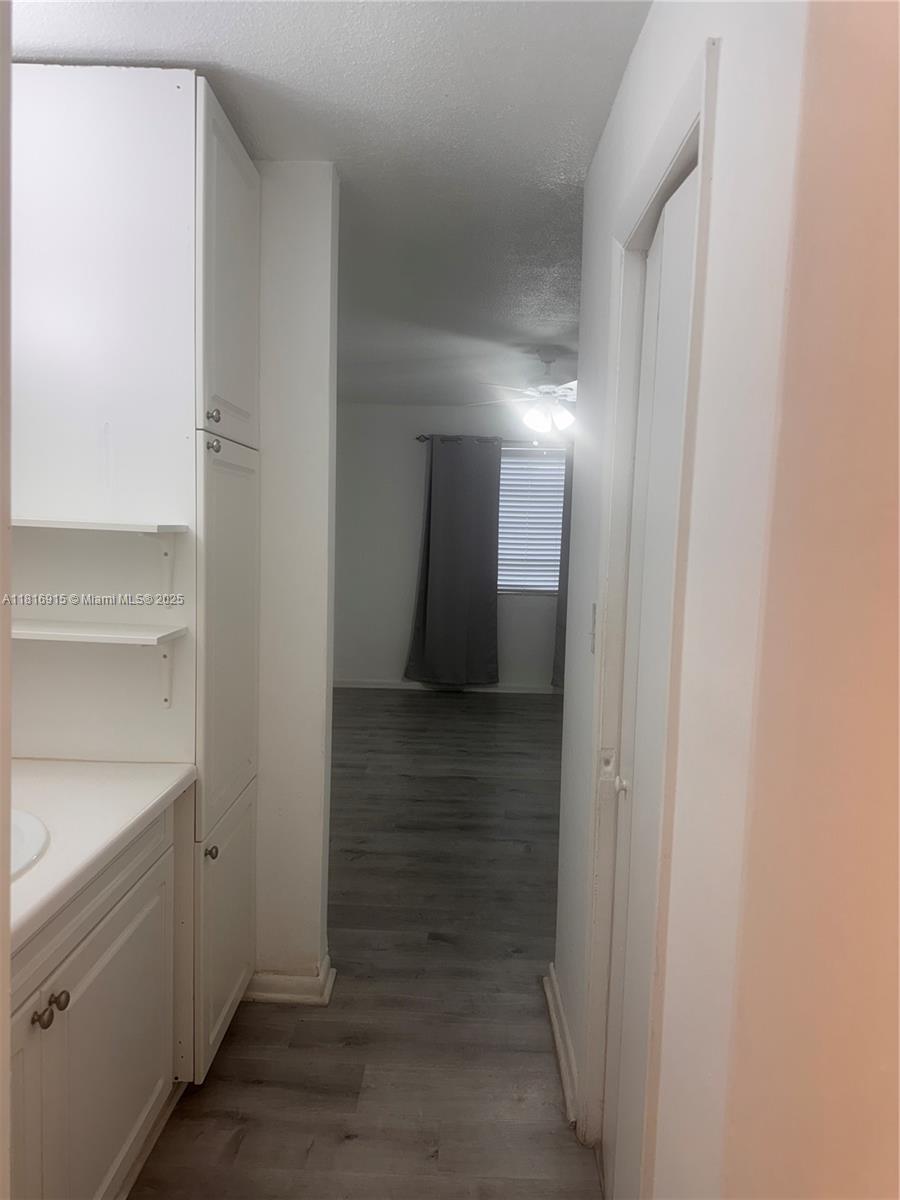 VISTA ALEGRE CONDO - Residential