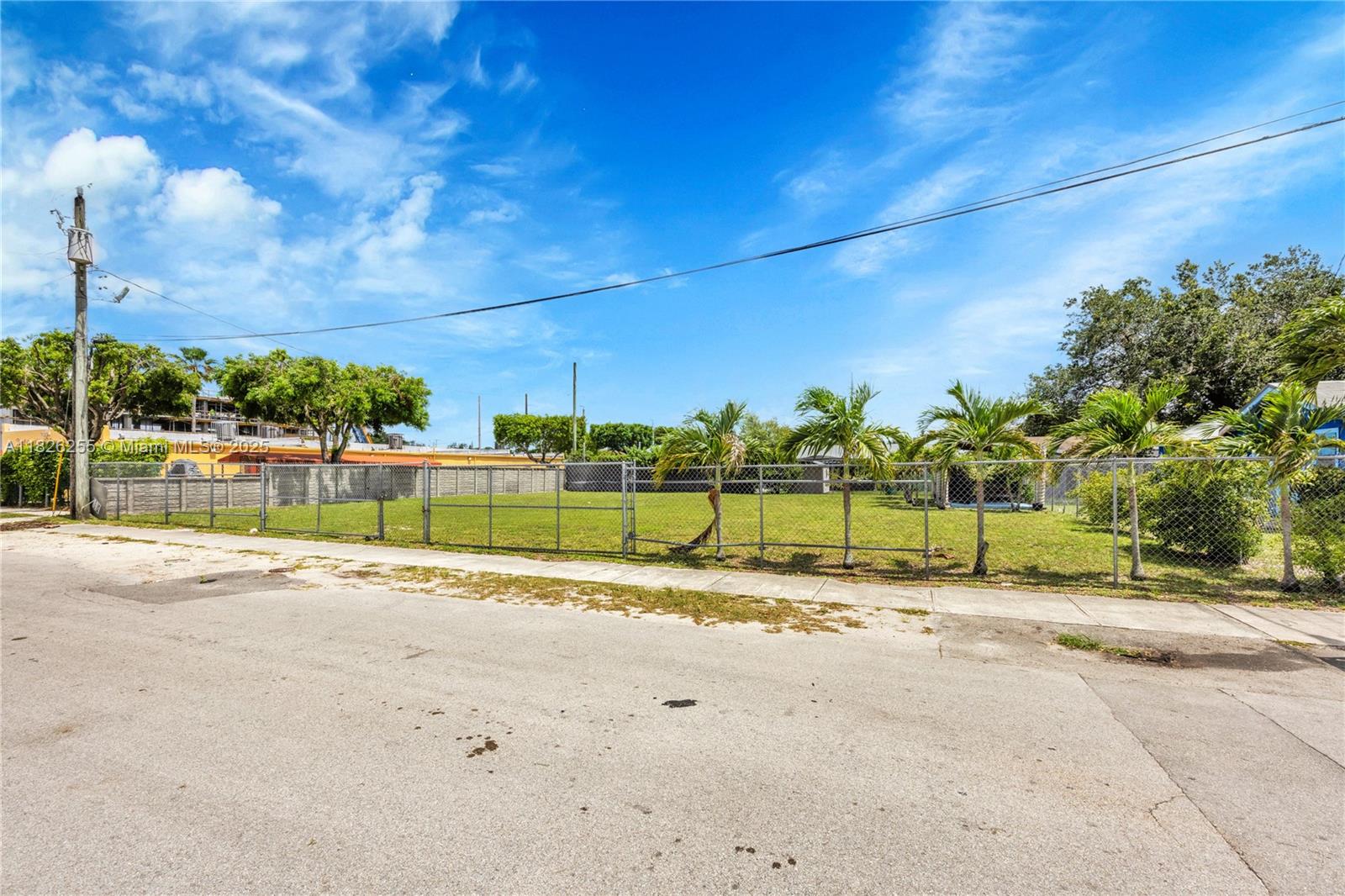 2141 NW 86th St