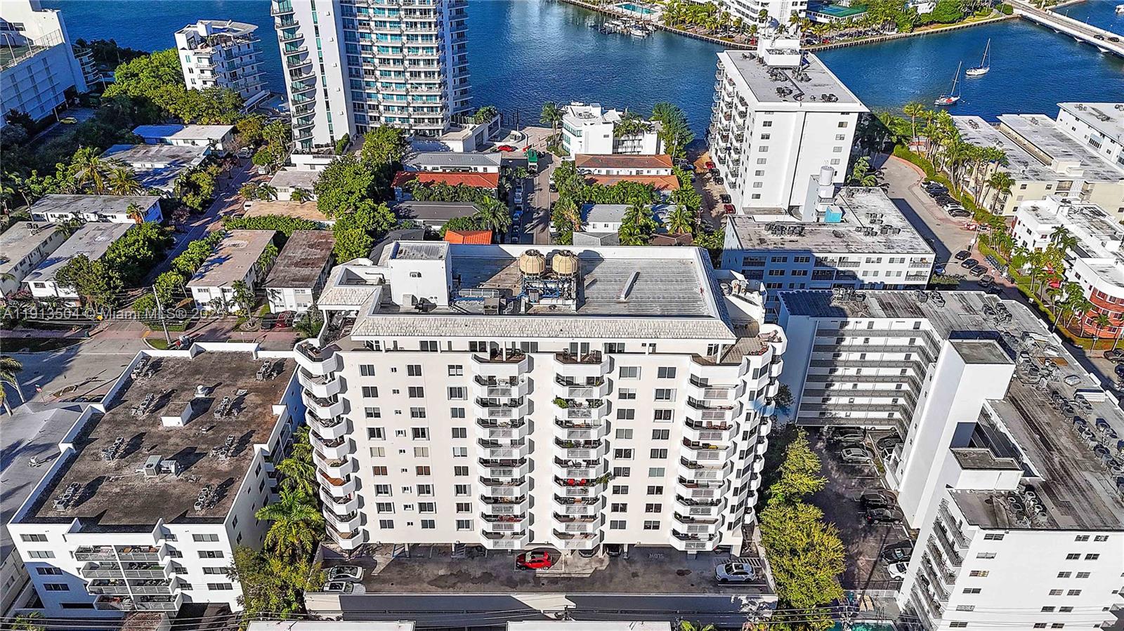 BAYVIEW PLAZA CONDO - Residential