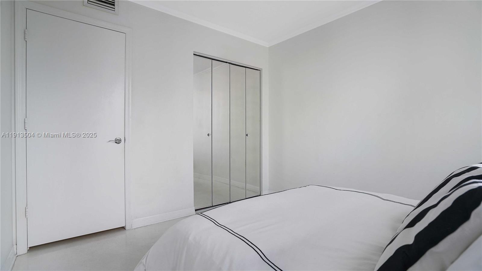 BAYVIEW PLAZA CONDO - Residential