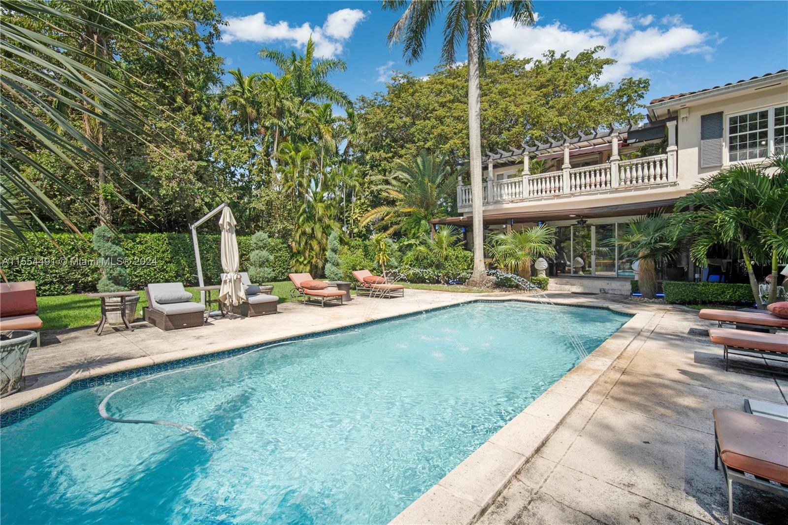 COCOA PLUM HEIGHTS SUB - Residential