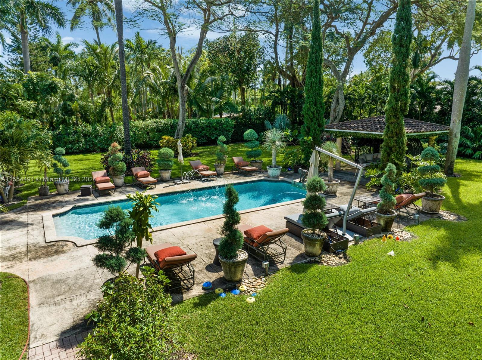 COCOA PLUM HEIGHTS SUB - Residential