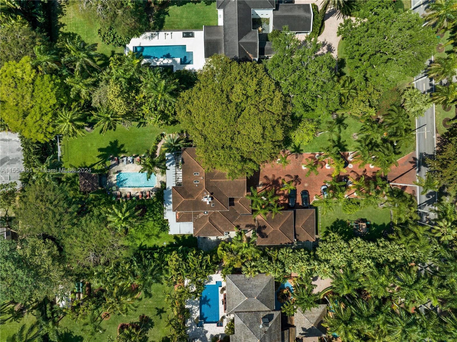 COCOA PLUM HEIGHTS SUB - Residential