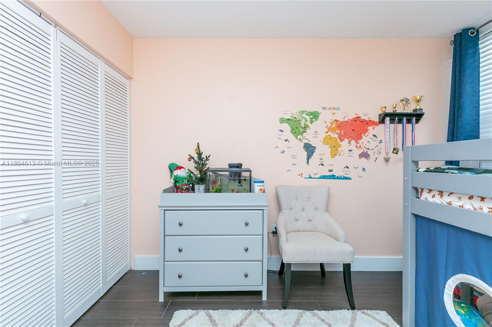 VILLA DORADA CONDO NO 1 - Residential