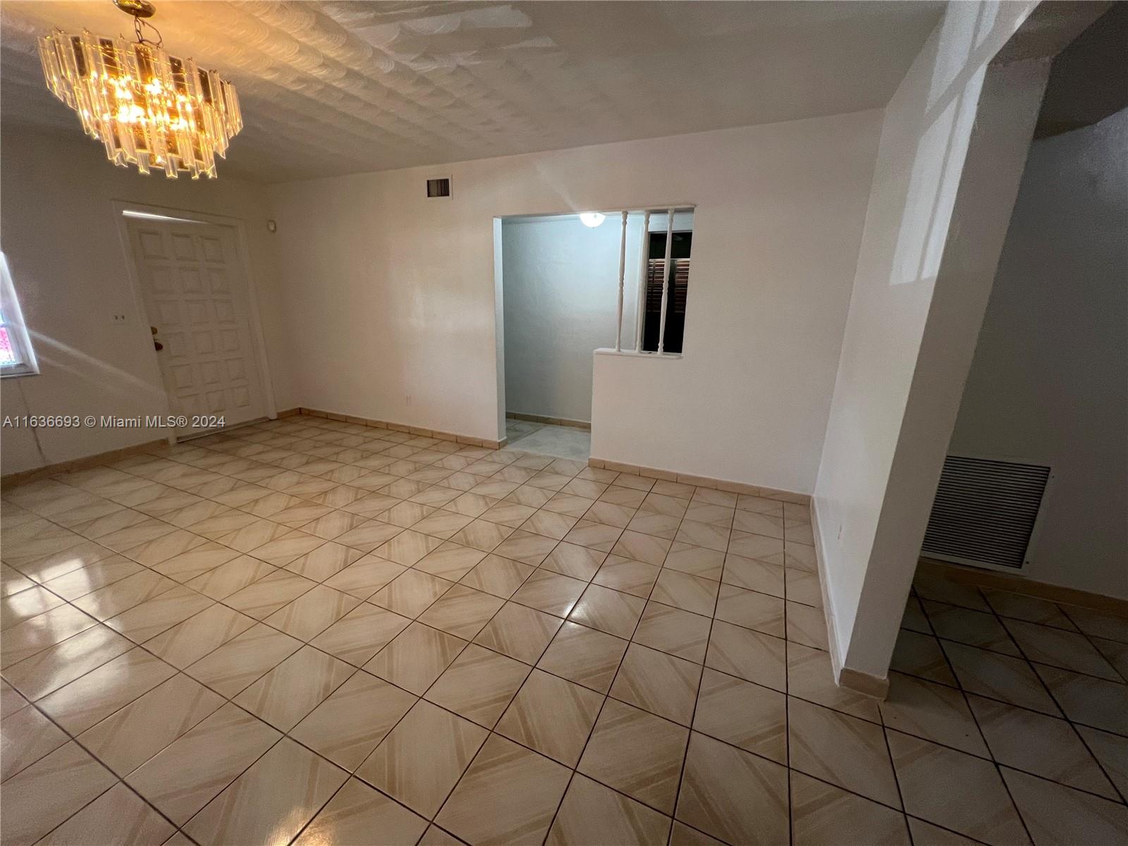 HIALEAH 2ND STUDIO ADDN - Residential Lease