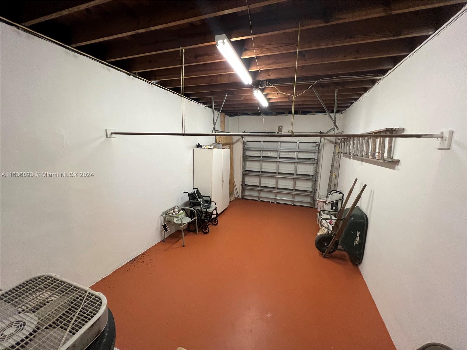 HIALEAH 2ND STUDIO ADDN - Residential Lease