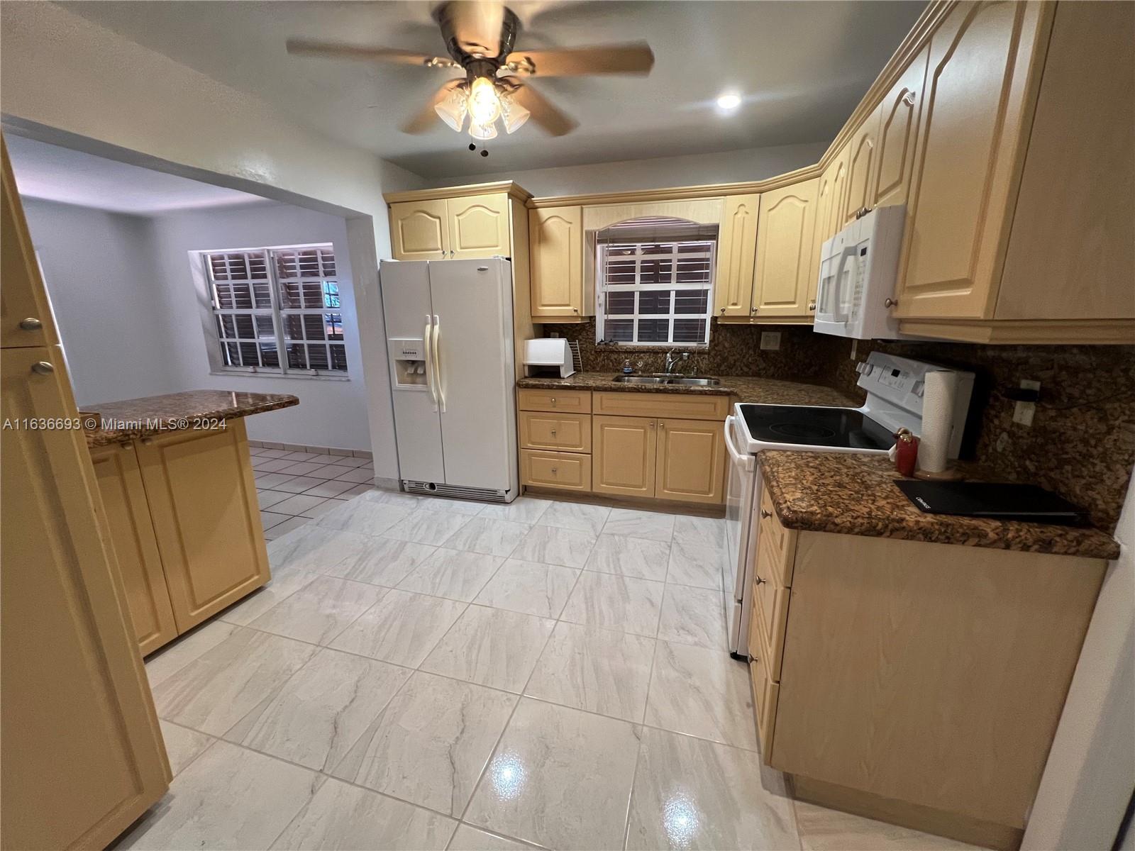 HIALEAH 2ND STUDIO ADDN - Residential Lease