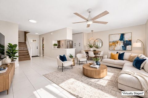 15224 SW 111th St Miami FL 33196