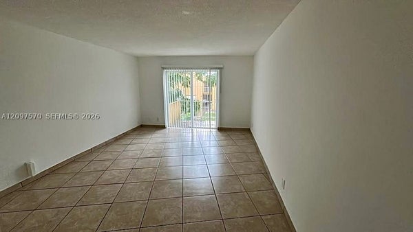 18111 NW 68TH AVE APT H205, HIALEAH, FL 33015 - Image bb5d113e22f7fedacb04eacd0cc04248/2499083737