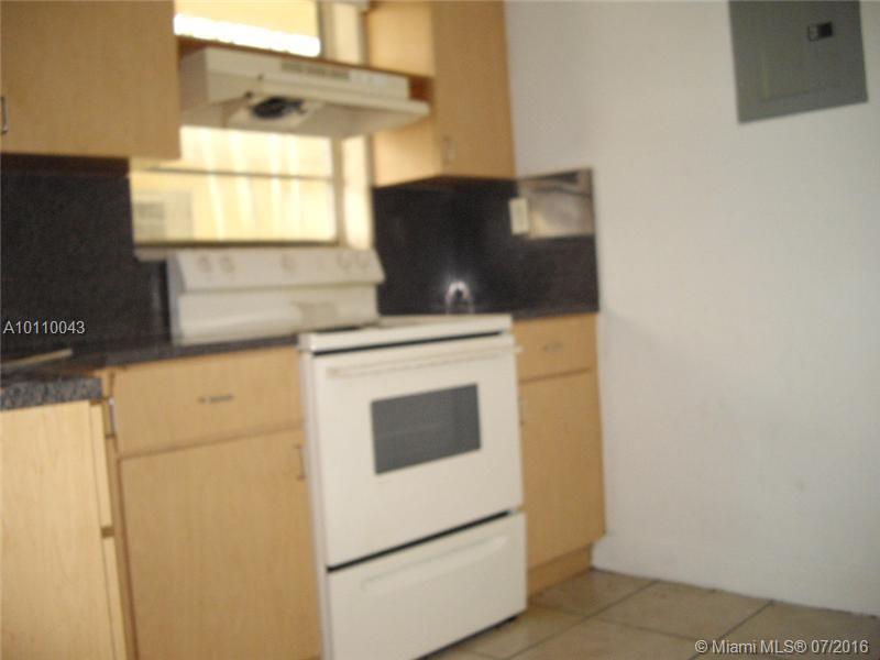 Centrally locate 2 bedrooms 1 bath on the first floors, dining room ,living room, title floors throughout, central A/C. few minutes from Aventura Mall. This property does not qualify for section 8. Ownere required 3 months move in (1rst, last and security deposit)