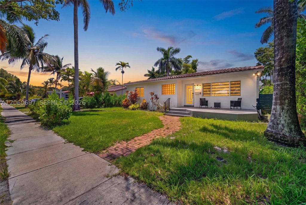 Photo of 1532 Fletcher St #0, Hollywood, FL 33020 (MLS # A12060697)