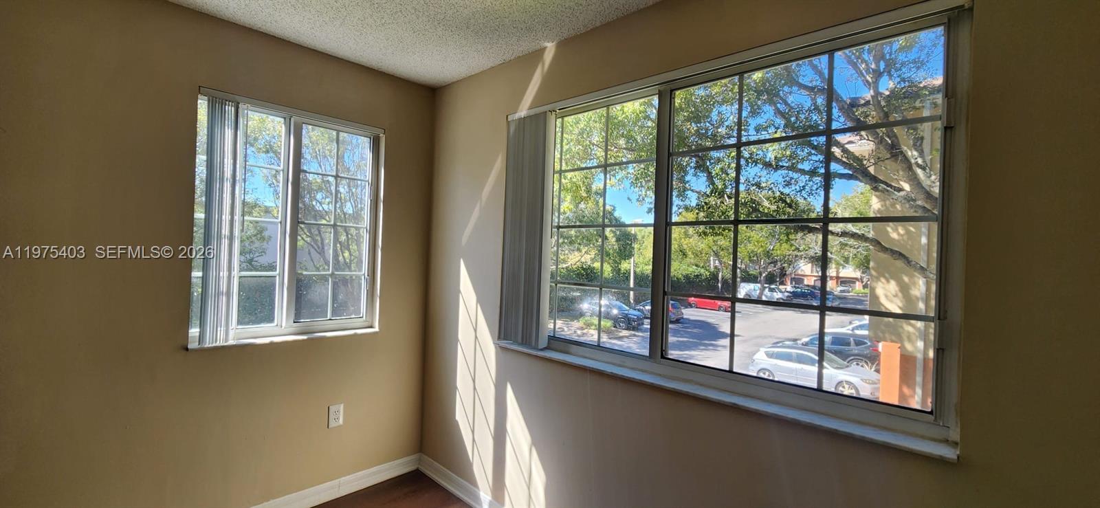 GRAND ISLES CONDO - Residential Lease