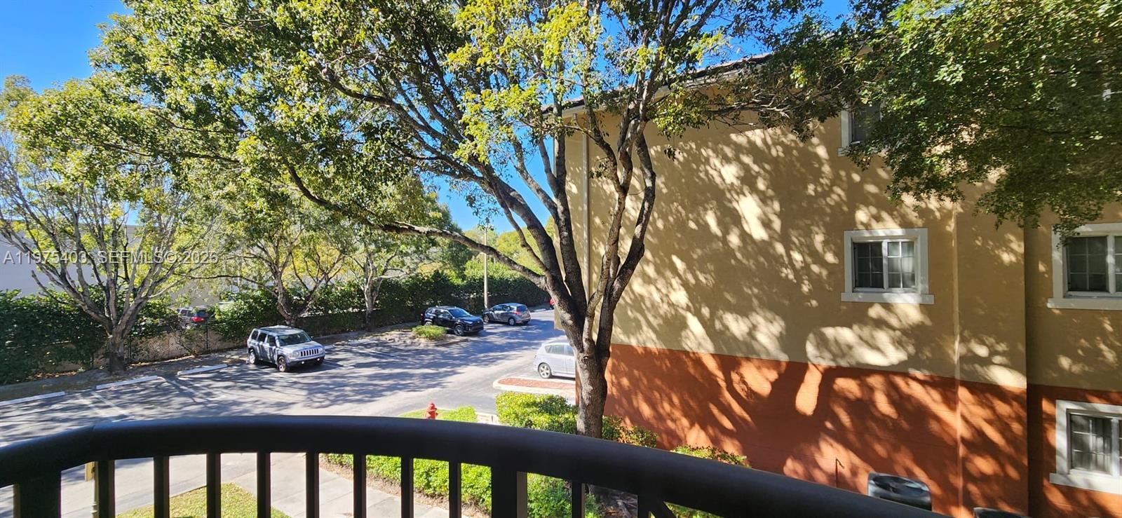 GRAND ISLES CONDO - Residential Lease