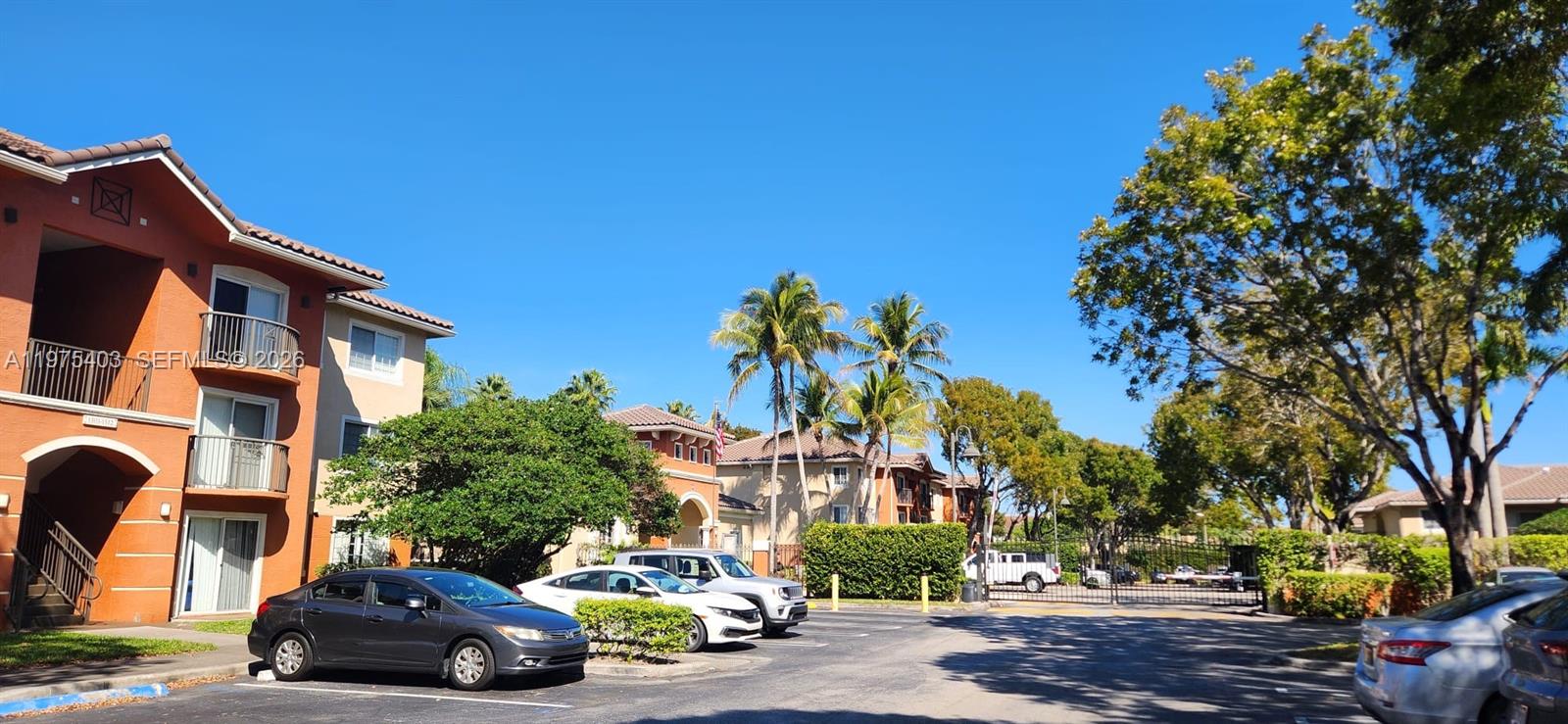 GRAND ISLES CONDO - Residential Lease