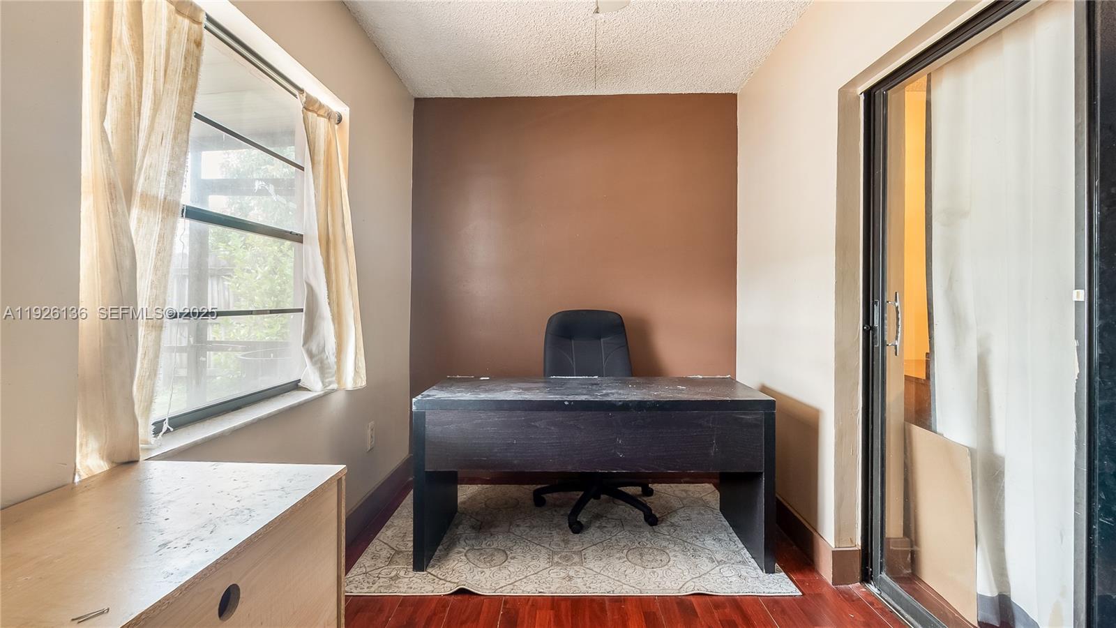 CORAL WOODS - Residential