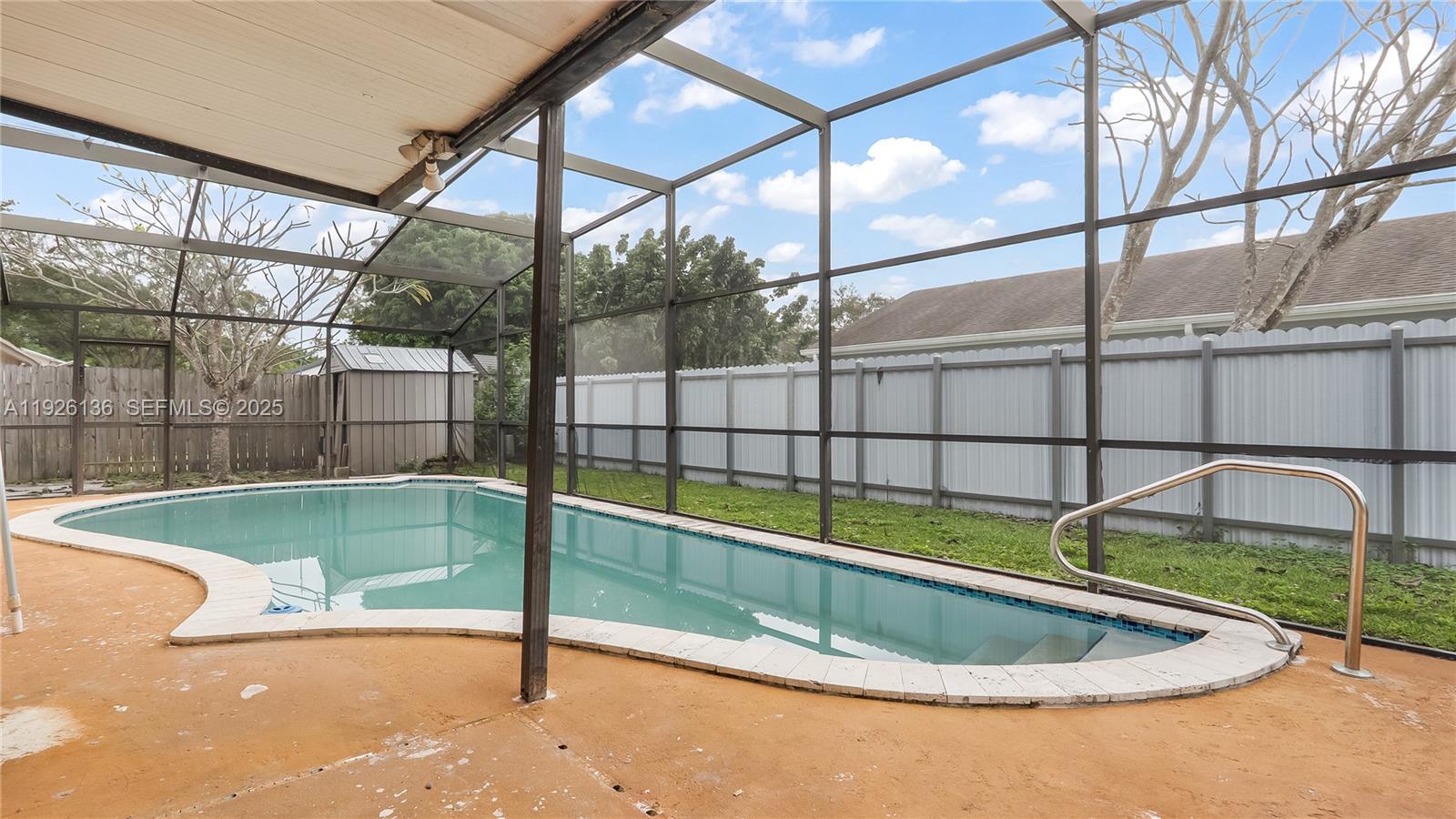 CORAL WOODS - Residential