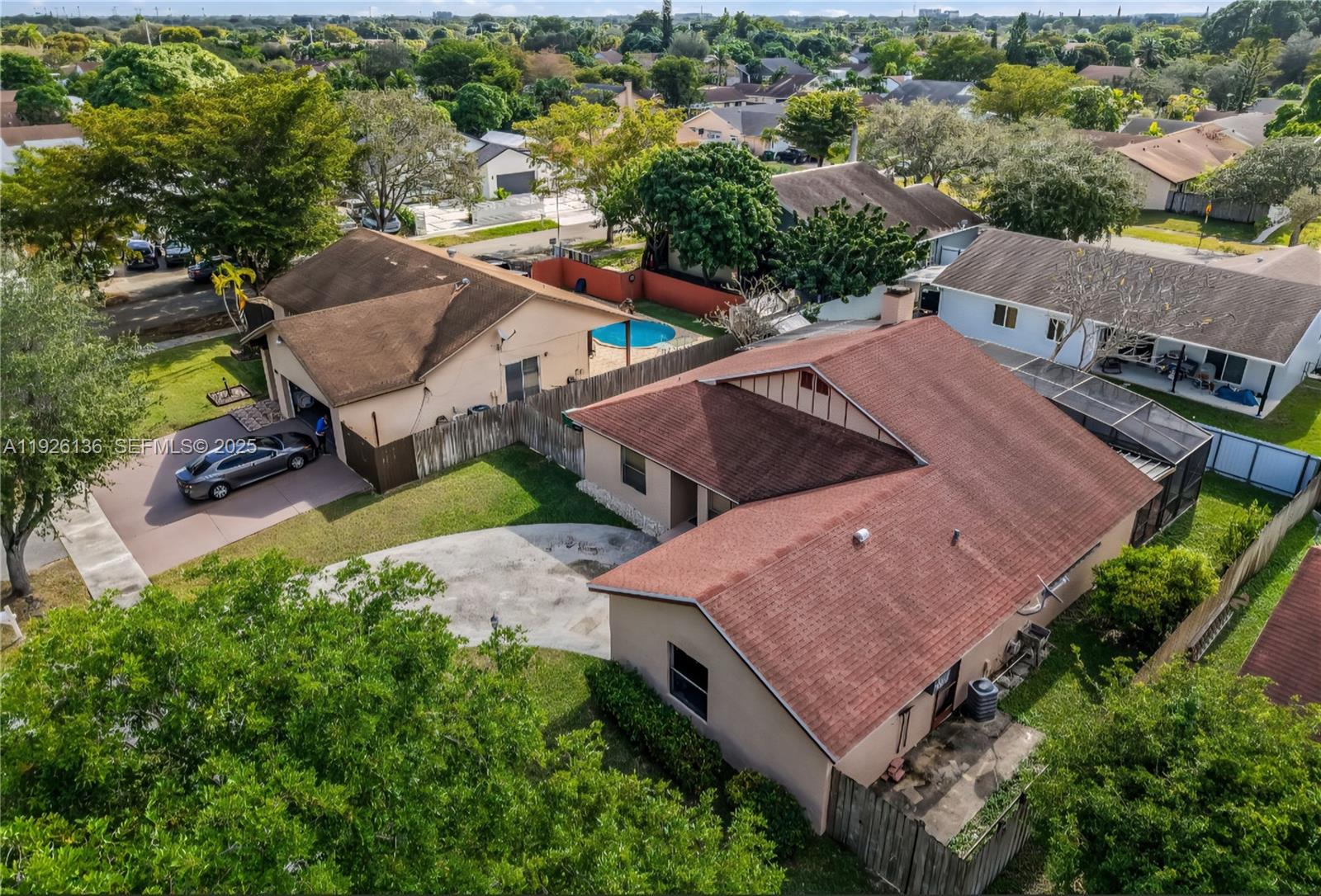 CORAL WOODS - Residential