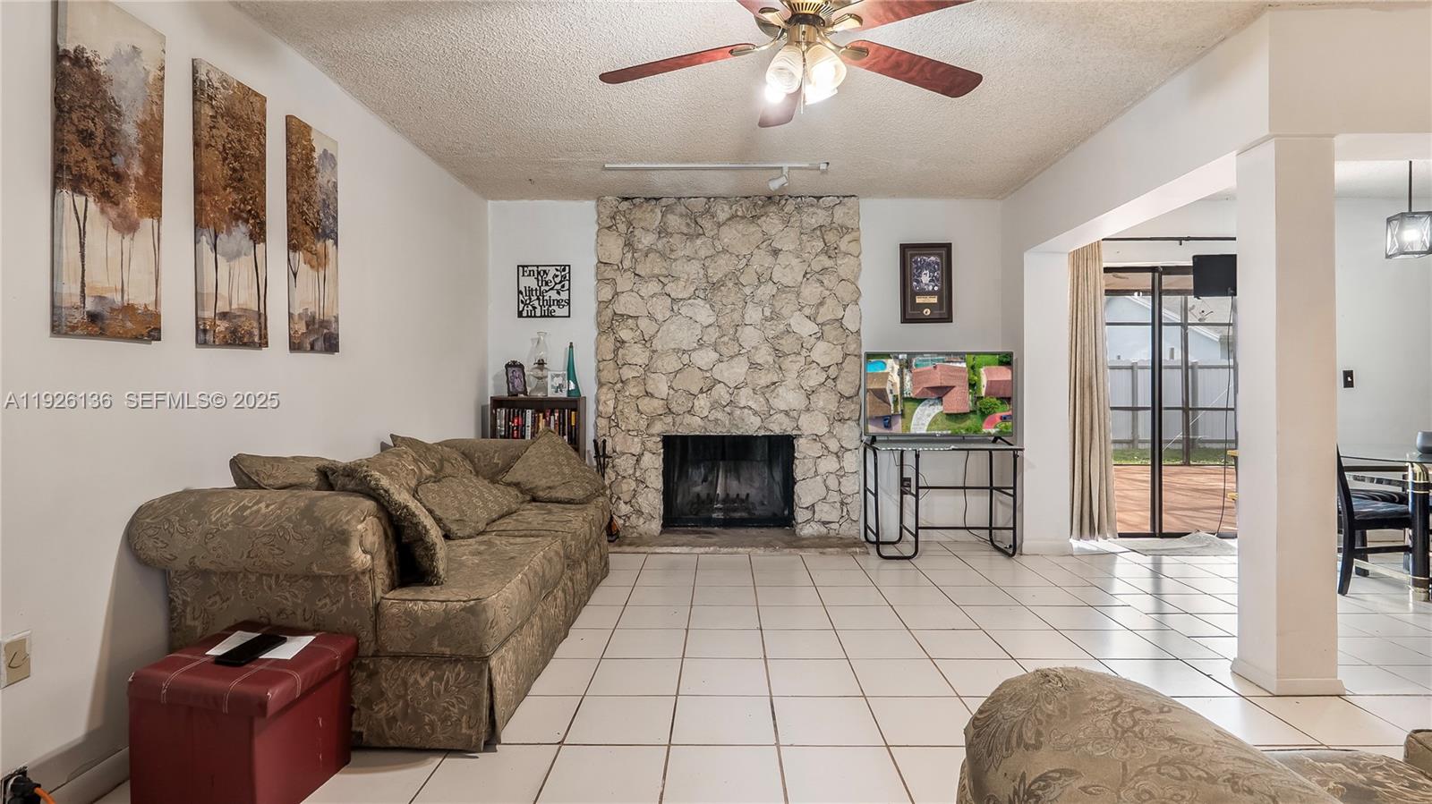 CORAL WOODS - Residential