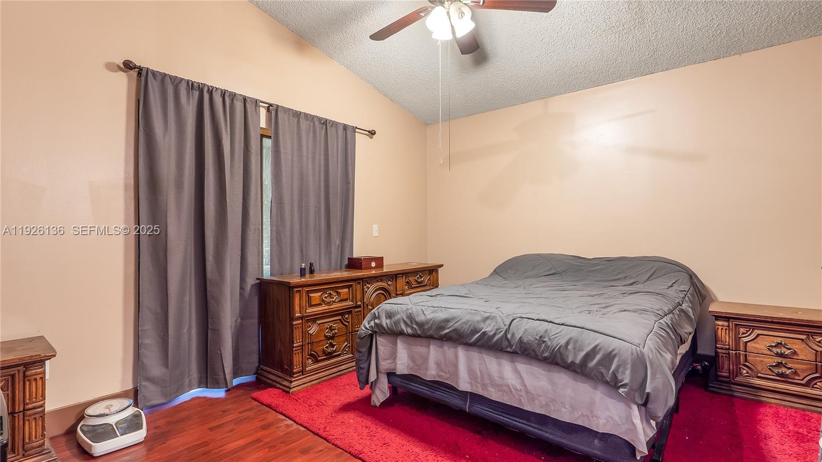 CORAL WOODS - Residential