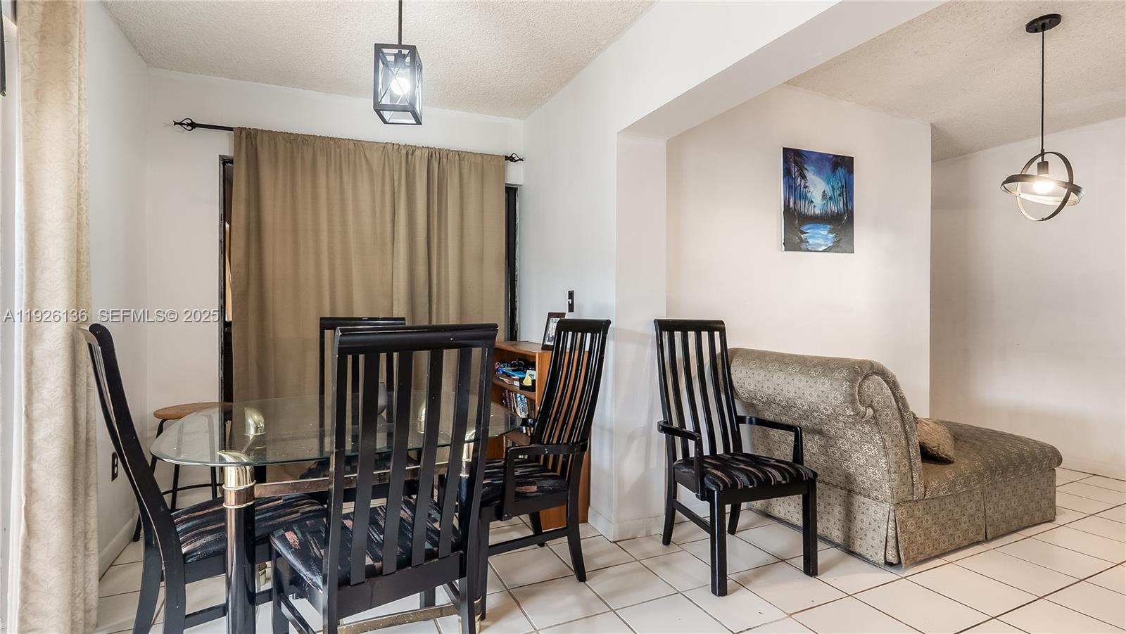 CORAL WOODS - Residential