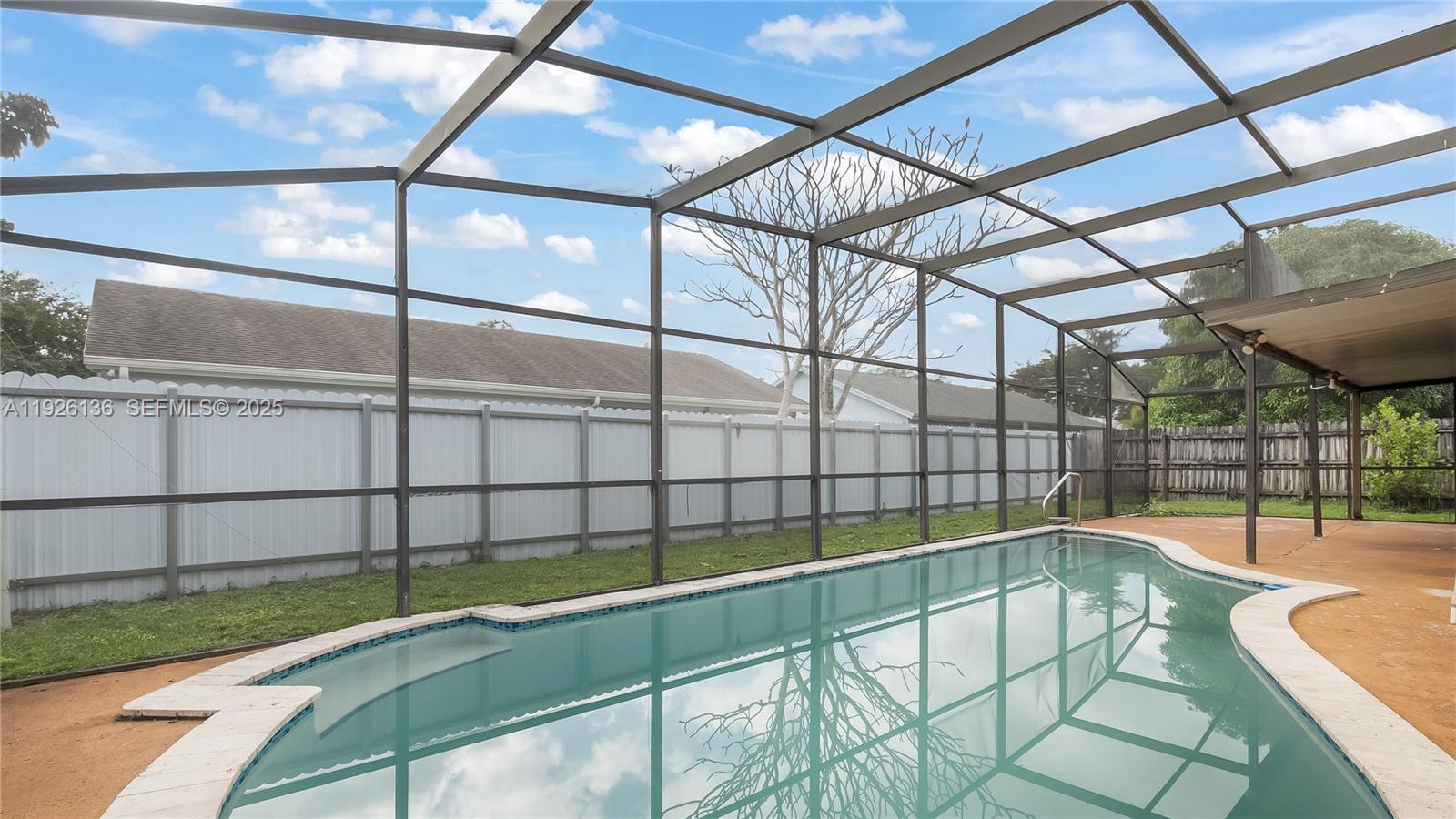 CORAL WOODS - Residential