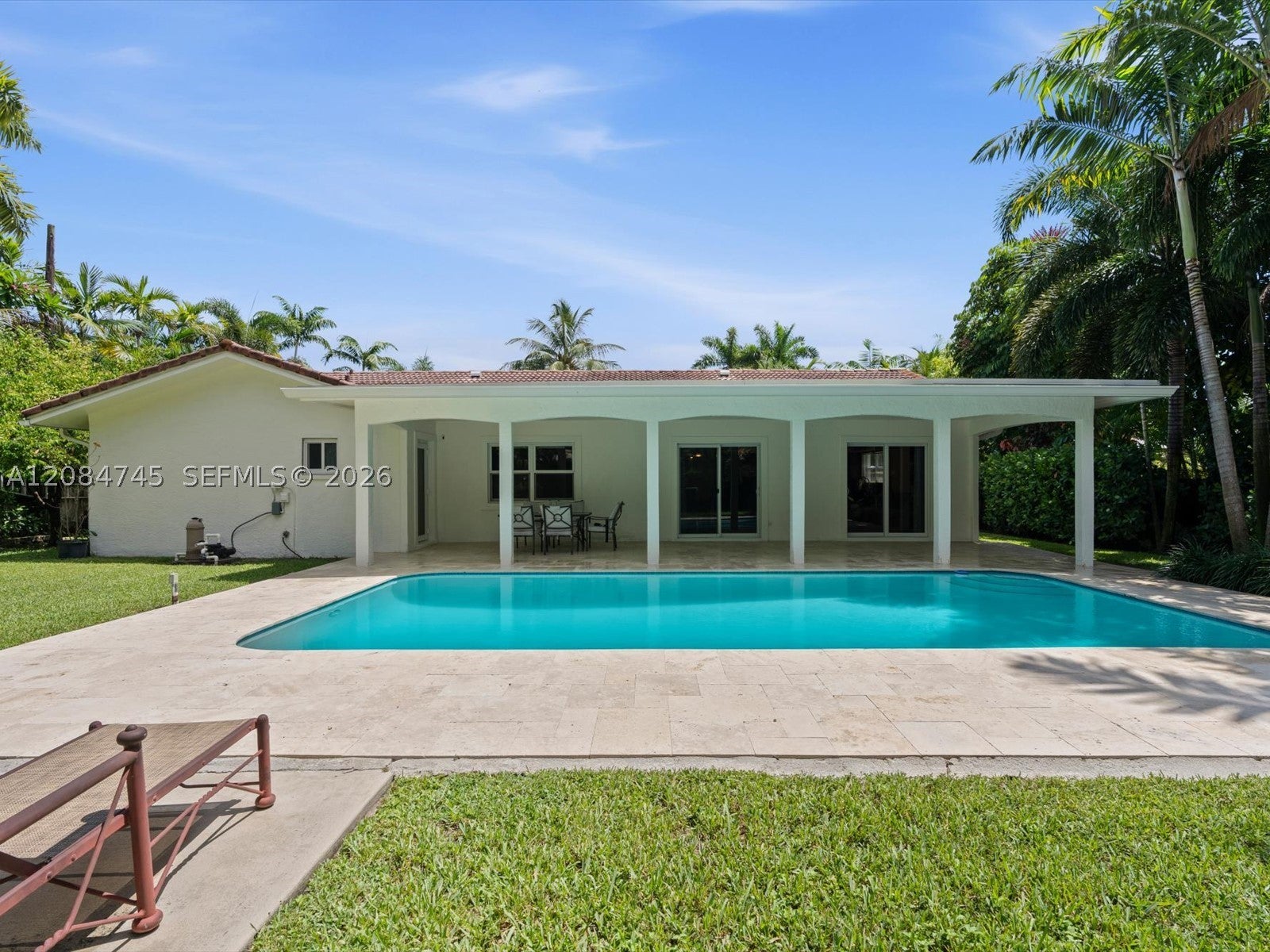 731 NW 4th Ct