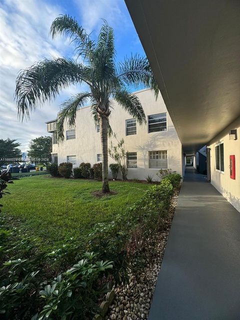 303 Burgundy G 303 Delray Beach FL 33484
