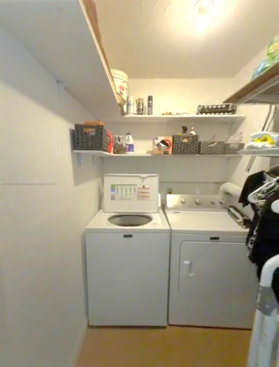 KINGS POINT BURGUNDY A THR - Residential