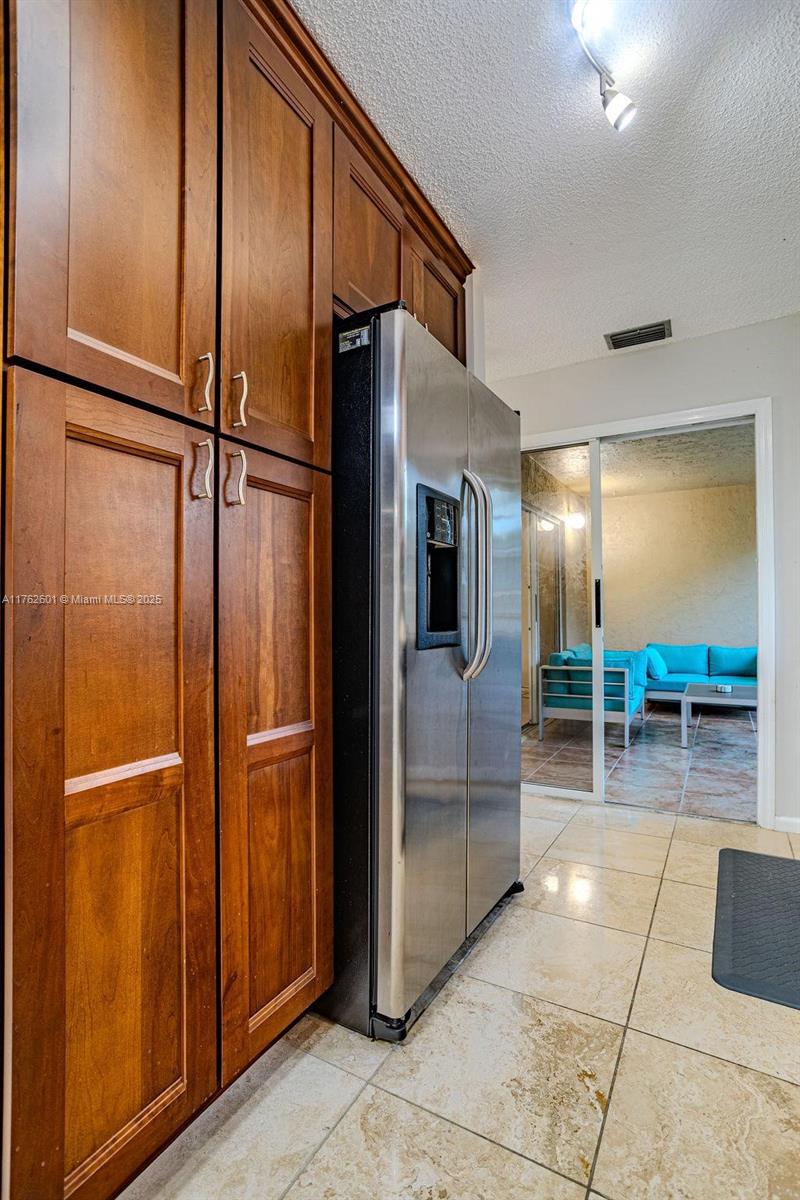 PLUM AT BOCA POINTE CONDO - Residential