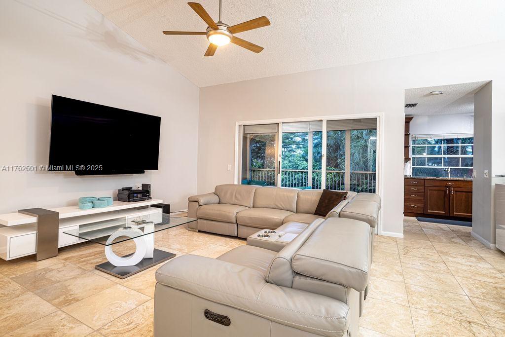 PLUM AT BOCA POINTE CONDO - Residential
