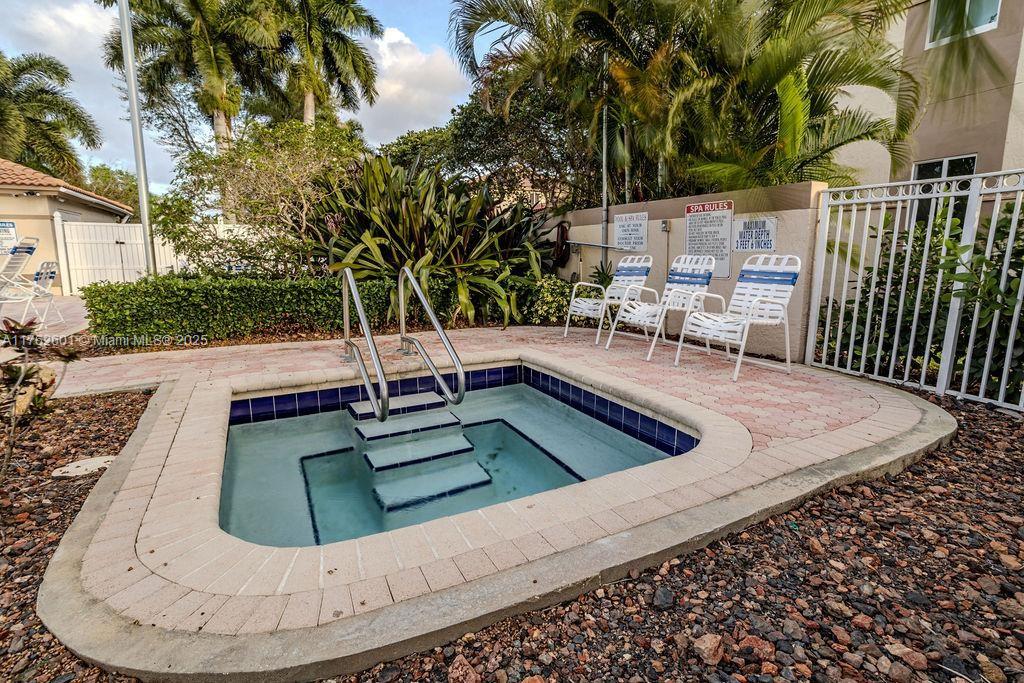 PLUM AT BOCA POINTE CONDO - Residential
