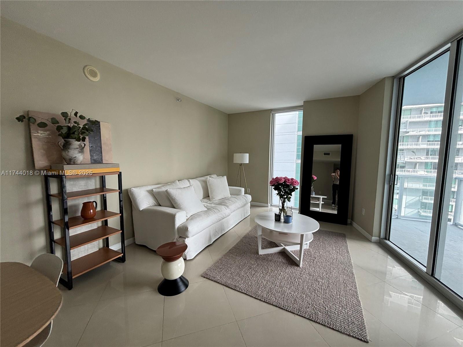 Property for Sale at 185 Sw 7th St 2012, Miami, Broward County, Florida - Bedrooms: 2 
Bathrooms: 3  - $650,000