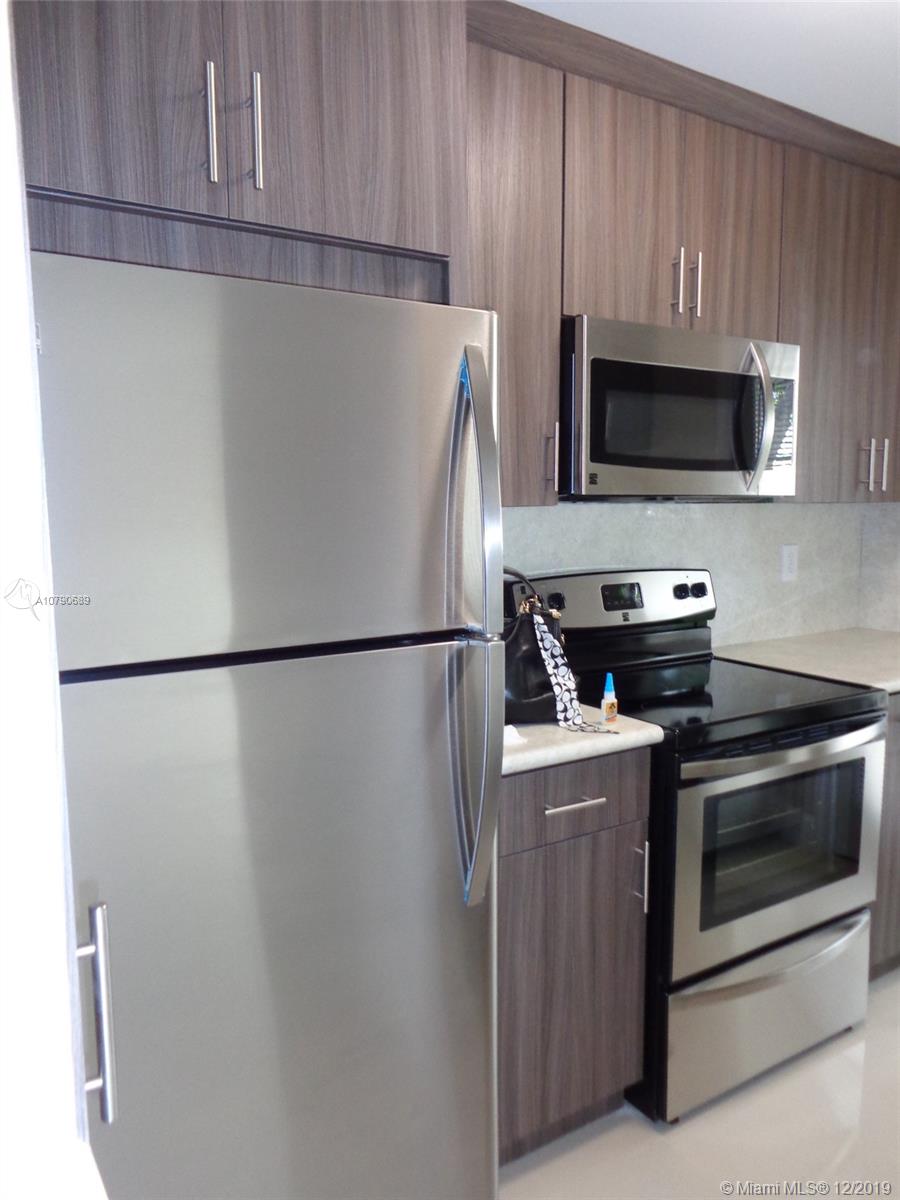 SPANISH TRACE CONDO - Residential Lease