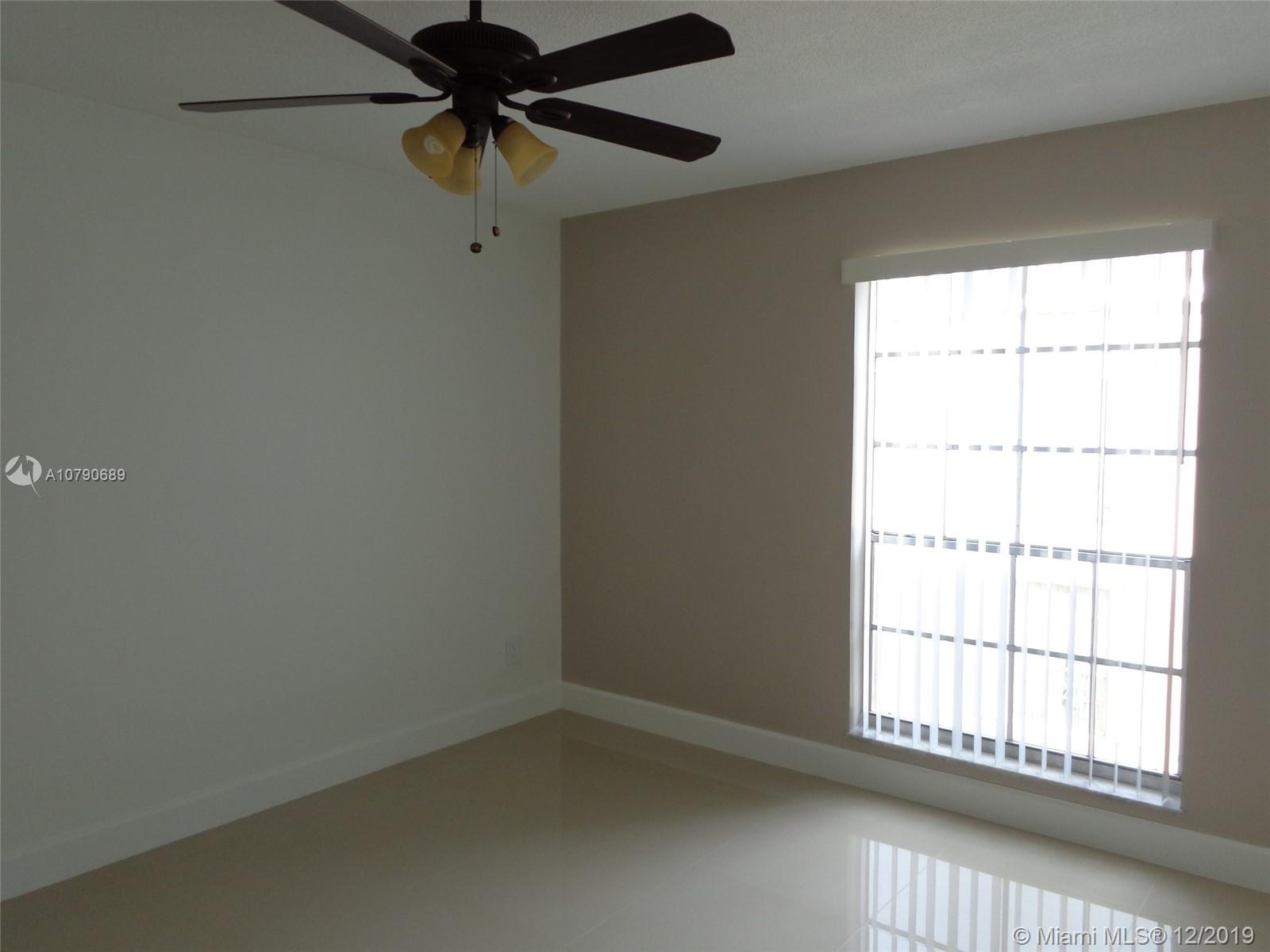 SPANISH TRACE CONDO - Residential Lease
