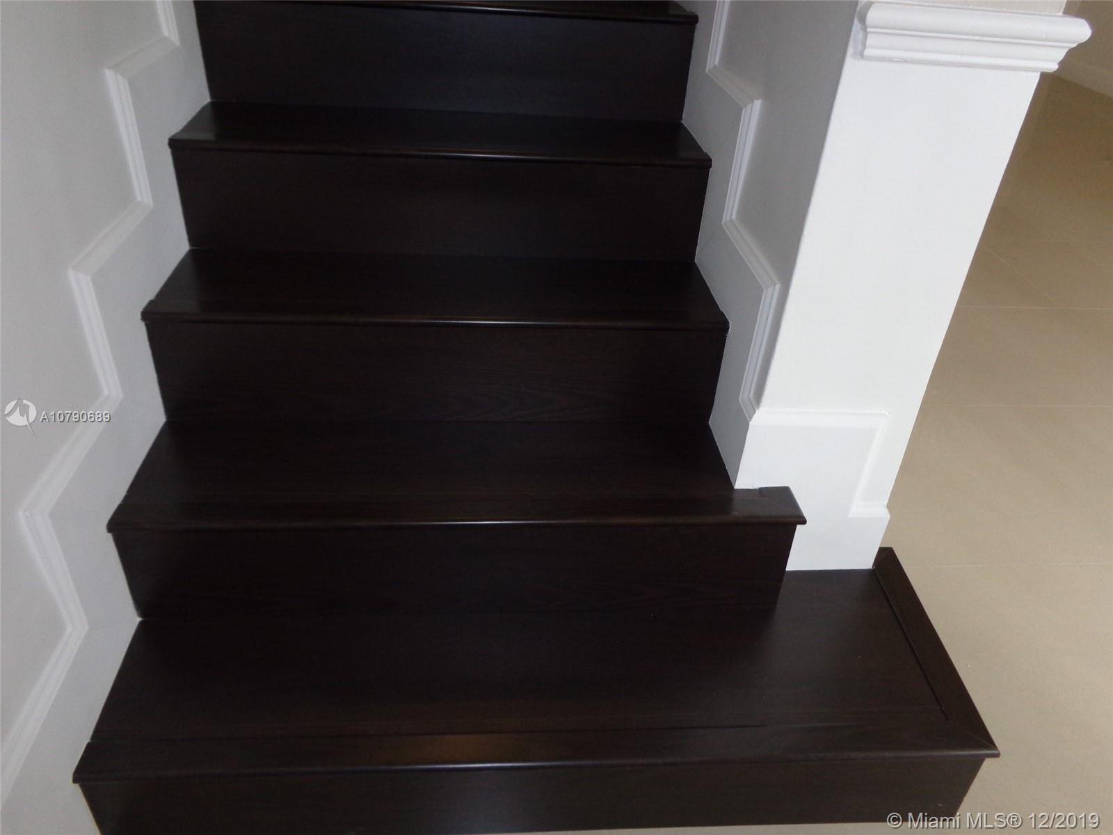 SPANISH TRACE CONDO - Residential Lease