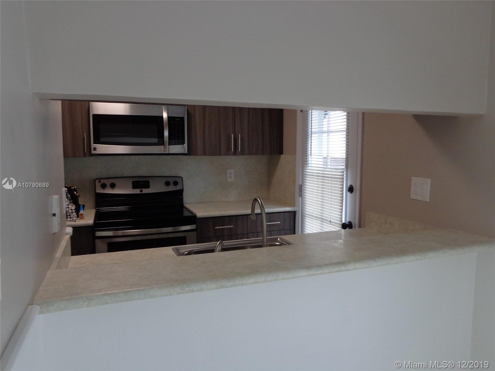 SPANISH TRACE CONDO - Residential Lease