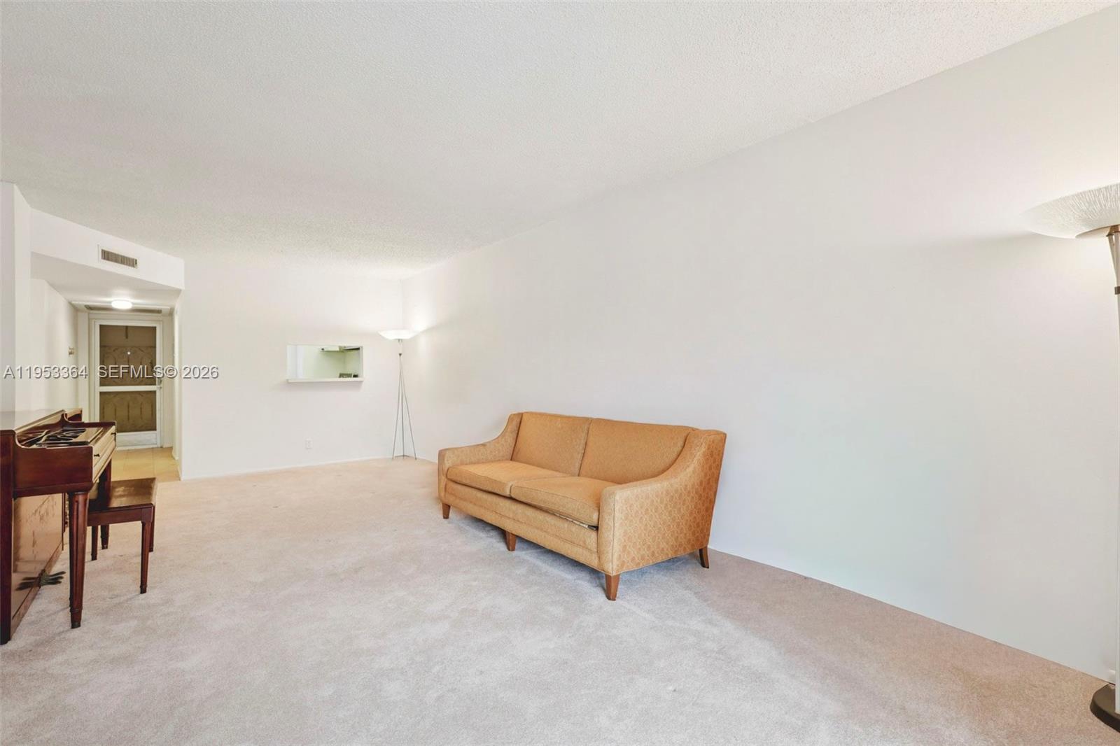 CROSS FOX CONDO - Residential